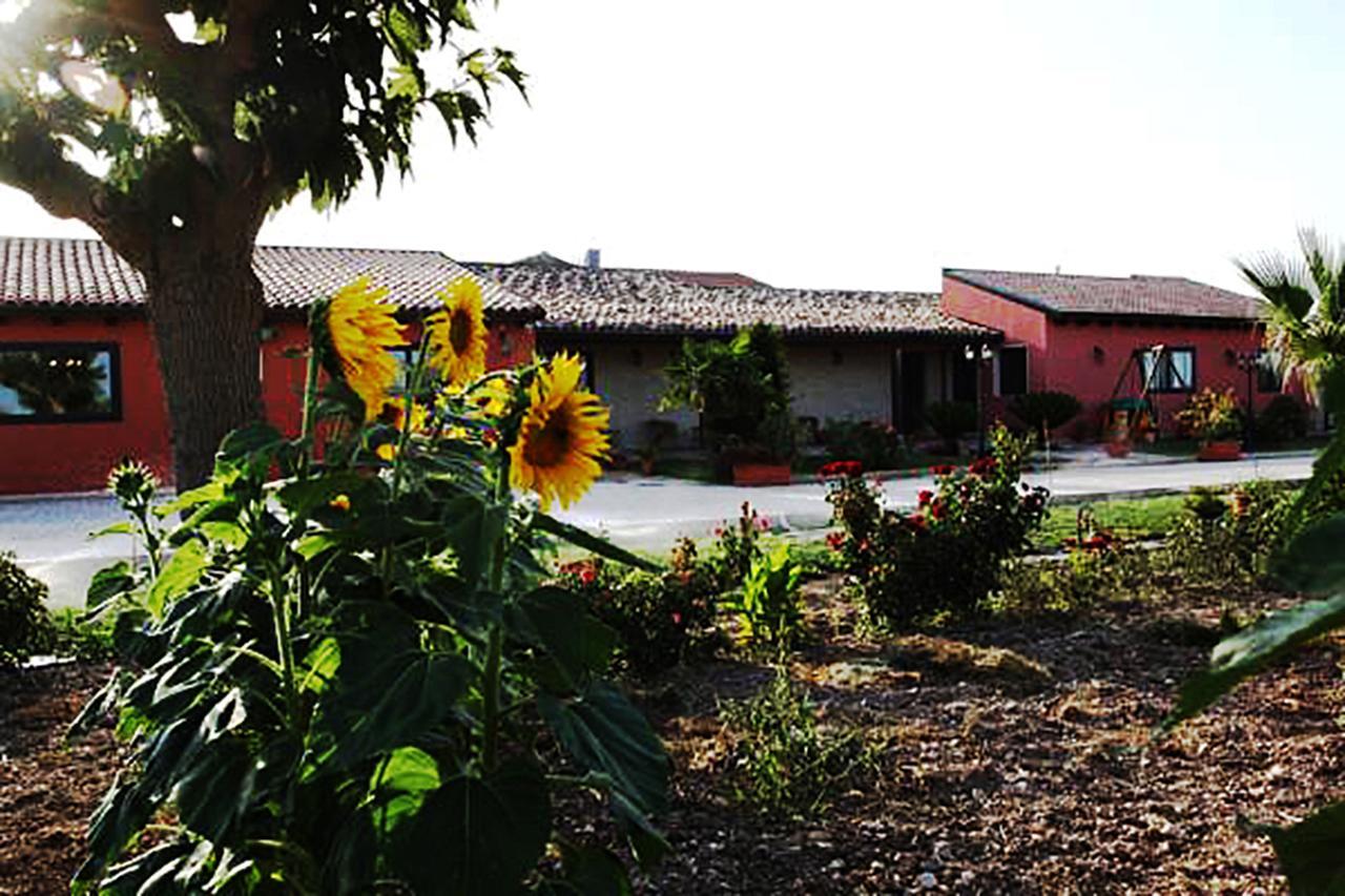 Agriturismo la Badia Villa Modica Bagian luar foto
